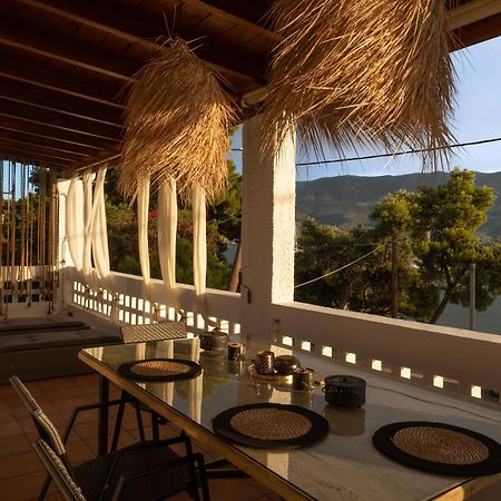Seaview Apartment - Poros Relaxing Beachfront Flat Poros Town Luaran gambar
